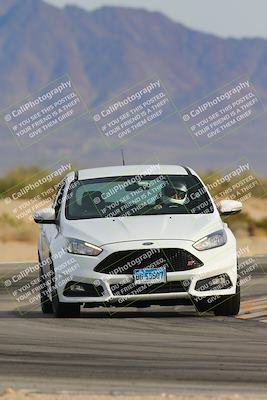 media/Jan-28-2024-SCCA SD (Sun) [[95d197e79e]]/4-Novice Group/Session 3 (Turn 15)/
